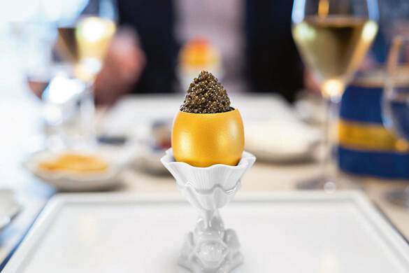 Hapag Lloyd Cruises MS Europa Pearls 4.jpg